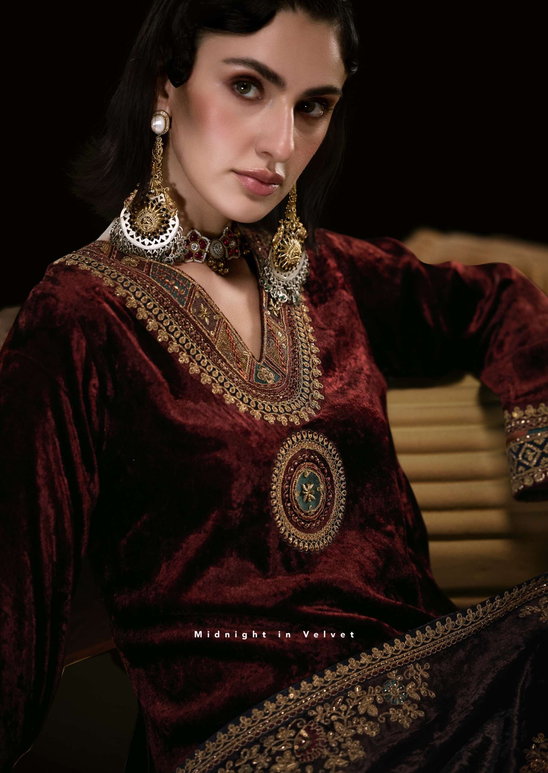 Aiqa Lifestyle - The Royal Chaper 