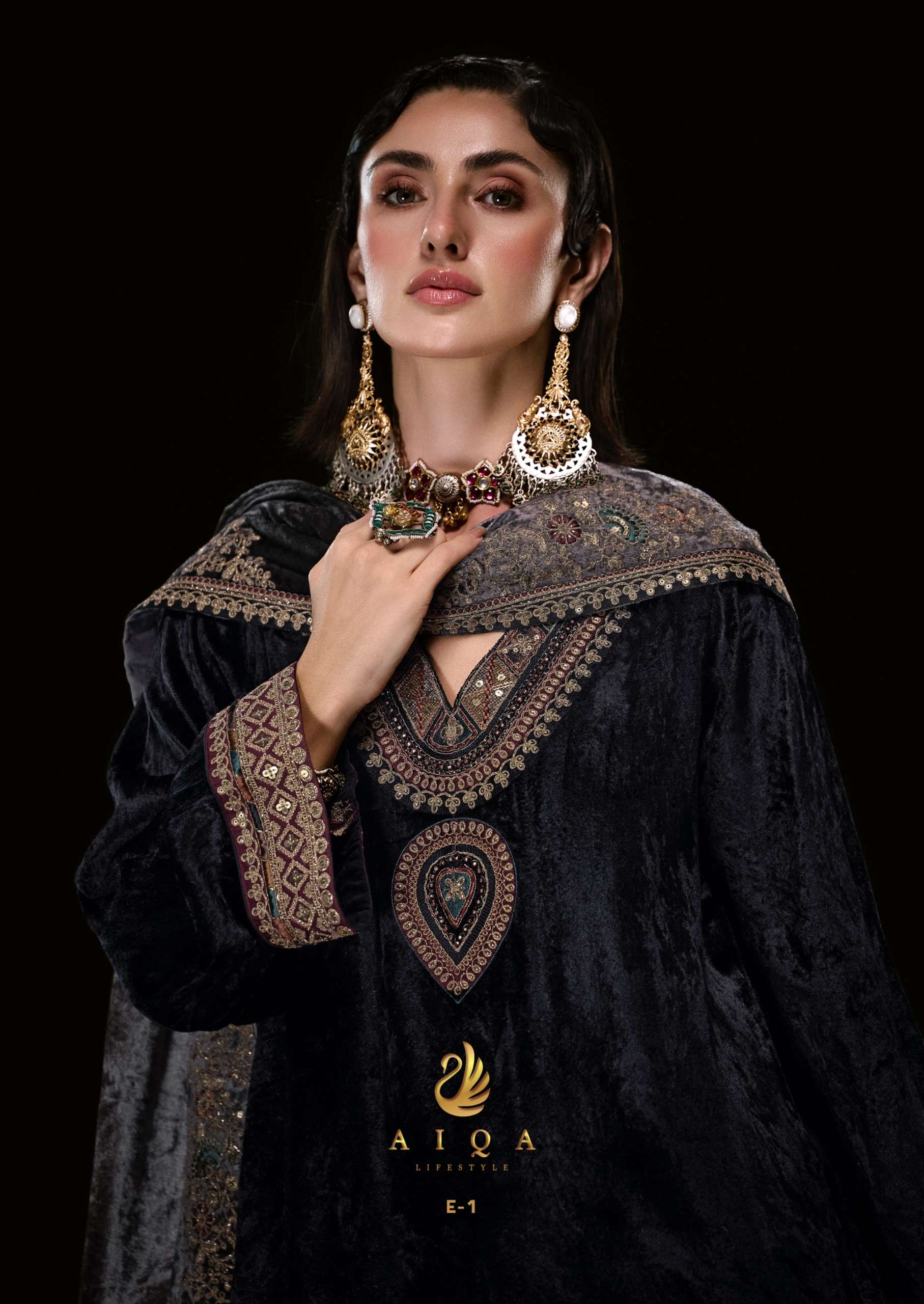 Aiqa Lifestyle - The Royal Chaper 