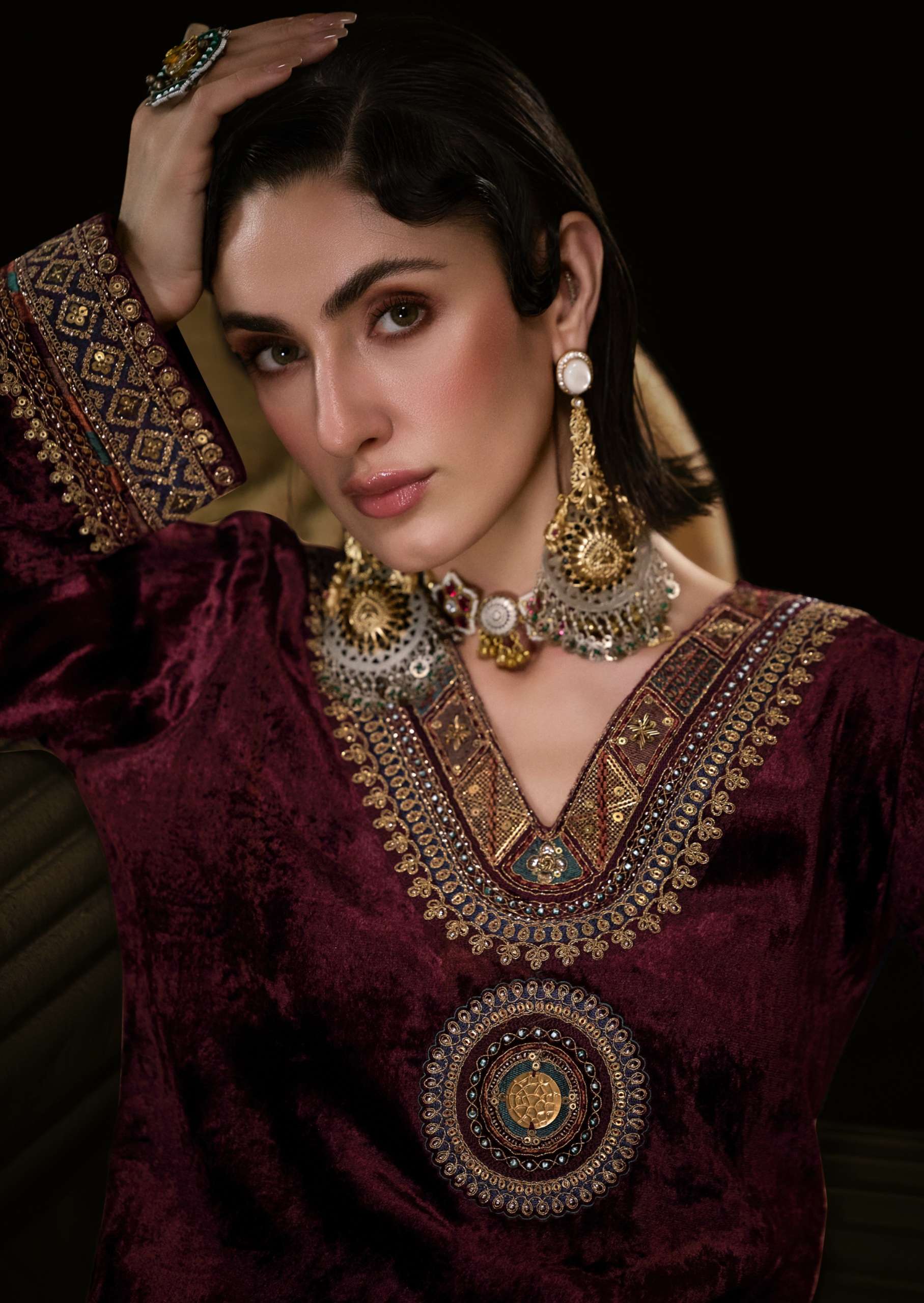 Aiqa Lifestyle - The Royal Chaper 