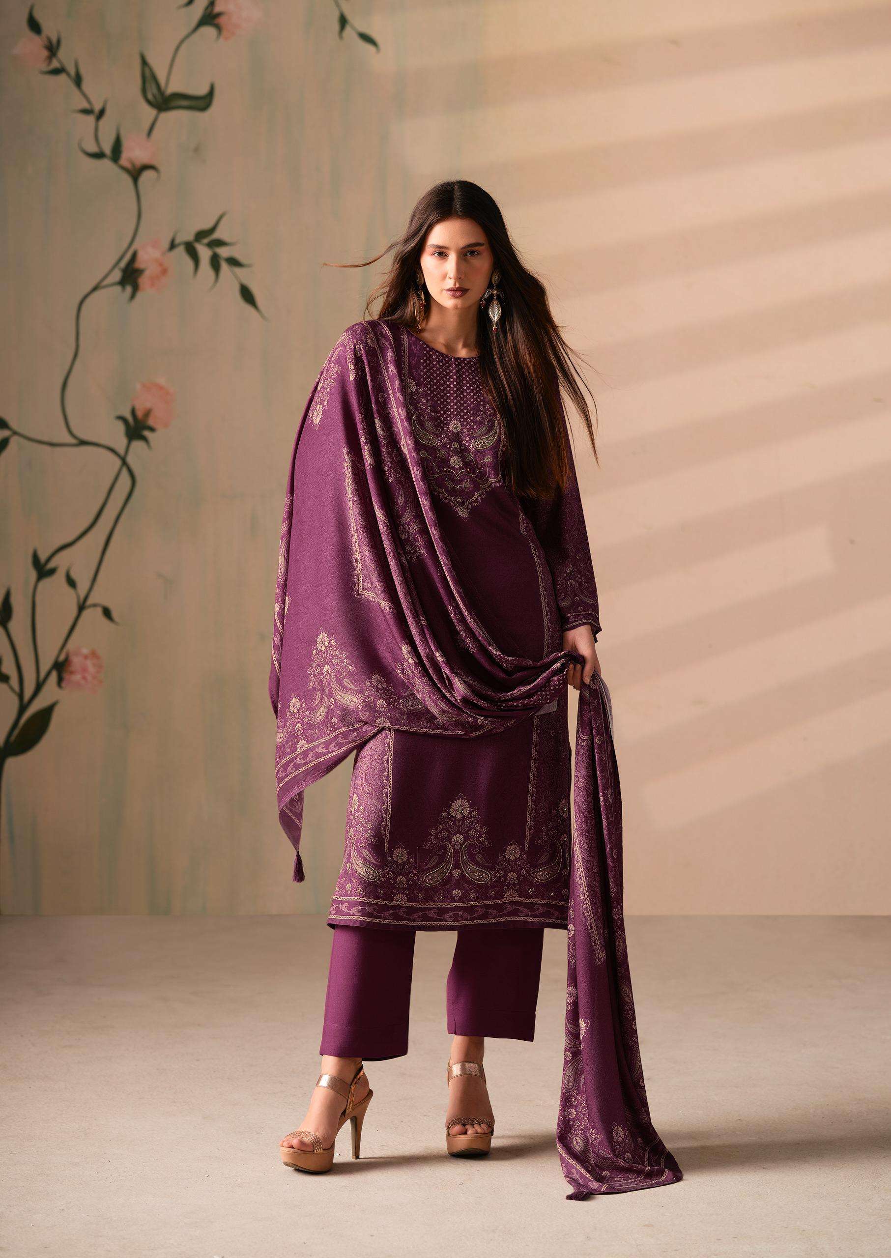 Virva Clothing - Parizad